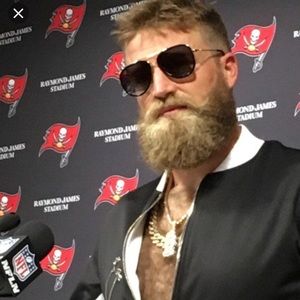 Meet your Posher, Jake